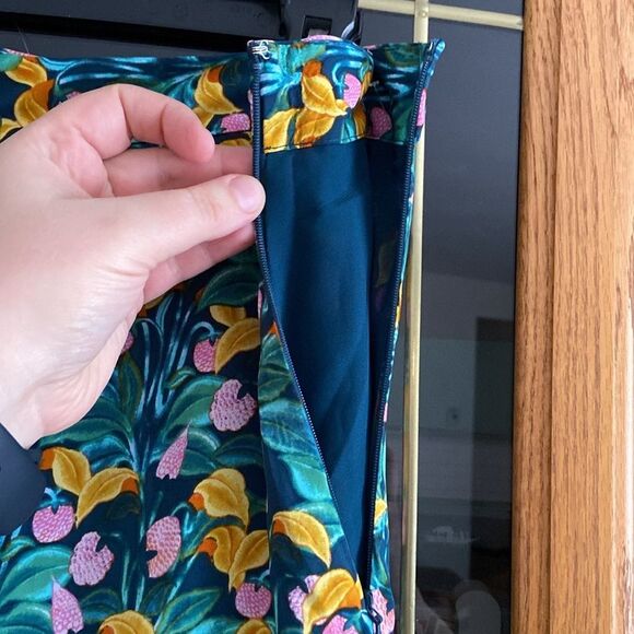 Diane Von Furstenberg Denver Tropical Floral Silky Midi Asymmetrical Hem Skirt - Picture 9 of 16